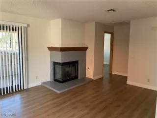 Photo #2: 2688505 Listing 