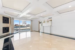 Photo #3: 2688506 Listing 