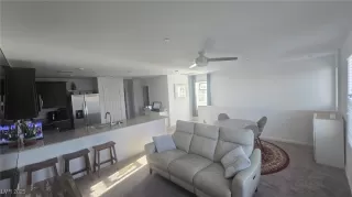 Photo #2: 2688529 Listing 