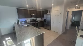 Photo #5: 2688529 Listing 