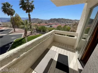 Photo #2: 2688543 Listing 