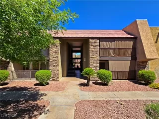 Photo #4: 2688583 Listing