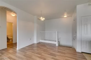 Photo #1: 2688604 Listing