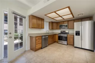 Photo #4: 2688609 Listing 