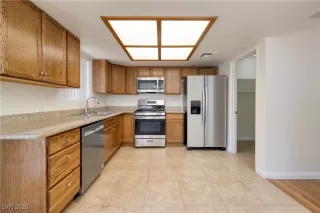 Photo #5: 2688609 Listing 