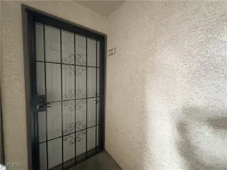 Photo #1: 2688624 Listing 