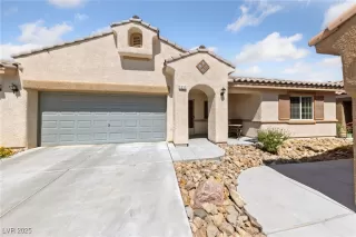 Photo #1: 2688636 Listing 