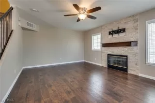 Photo #4: 2688671 Listing 