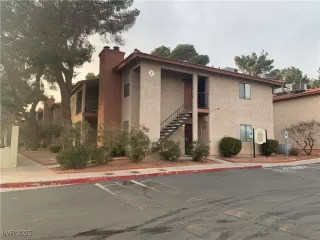 Photo #1: 2688676 Listing 