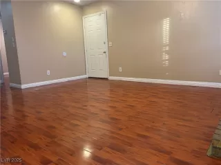 Photo #4: 2688676 Listing 