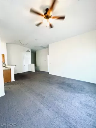 Photo #3: 2688678 Listing 