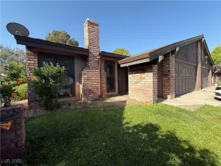 Photo #1: 2688761 Listing 