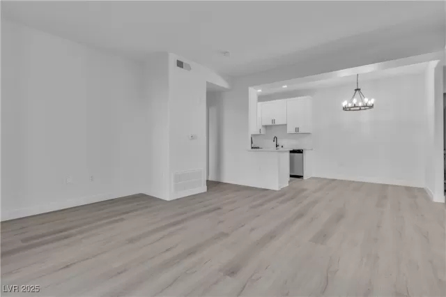 MLS: 2688765 Condo For Sale