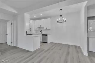 Photo #6: 2688765 Listing 