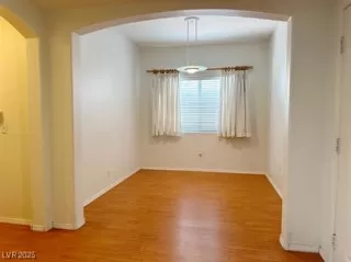 Photo #2: 2688777 Listing 