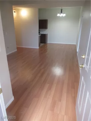 Photo #3: 2688781 Listing 