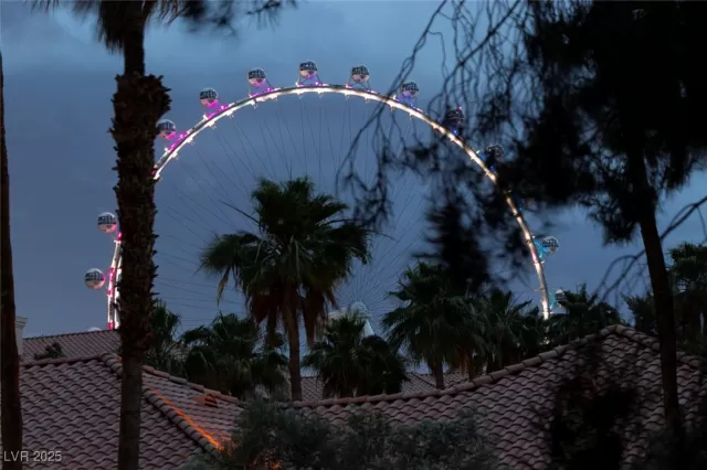 MLS: 2688845 Condo For Sale