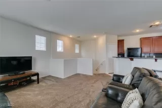 Photo #6: 2688849 Listing