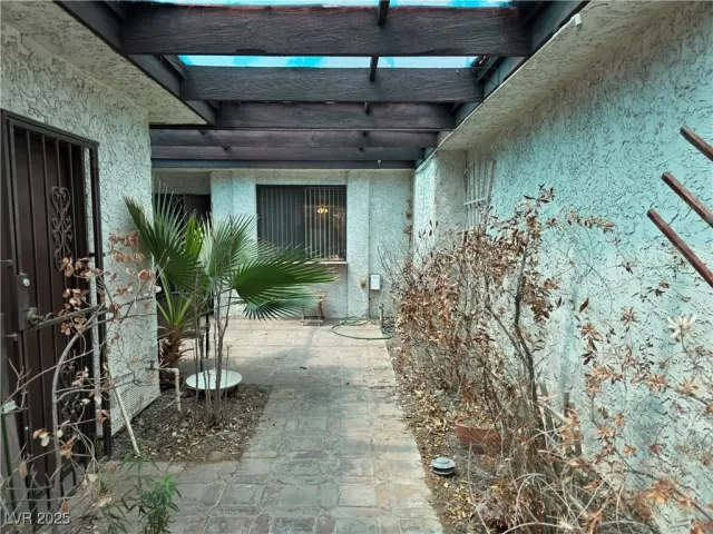 MLS: 2688855 Condo For Sale