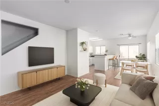 Photo #2: 2688857 Listing