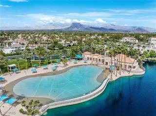 Browse active condo listings in BROADSTONE