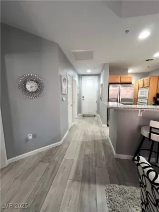 Photo #5: 2688895 Listing 