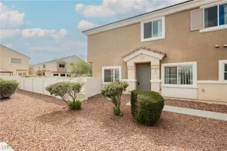 Photo #1: 2688972 Listing