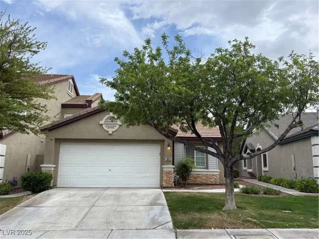 MLS: 2688986 Condo For Sale