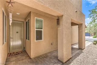 Photo #3: 2689012 Listing