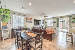 Photo #5: 2689012 Listing