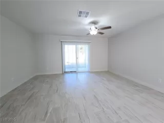 Photo #2: 2689016 Listing 