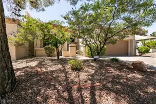 Photo #1: 2689054 Listing 
