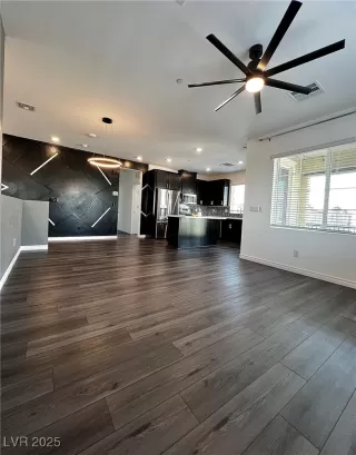 Photo #3: 2689062 Listing 