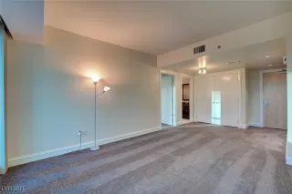 Photo #2: 2689066 Listing 
