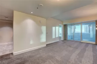 Photo #3: 2689066 Listing 