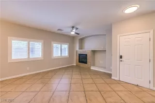 Photo #2: 2689069 Listing 