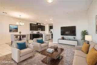 Photo #4: 2689112 Listing
