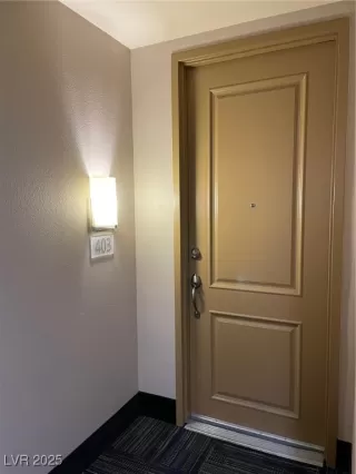 Photo #1: 2689125 Listing 