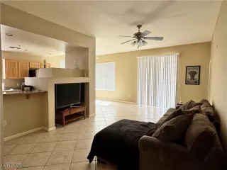 Photo #2: 2689125 Listing 