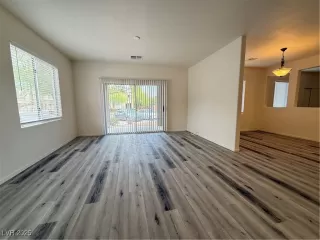 Photo #4: 2689162 Listing 