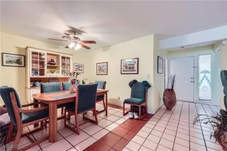 Photo #2: 2689186 Listing