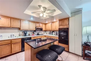 Photo #3: 2689186 Listing