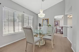 Photo #6: 2689199 Listing