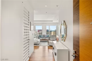 Photo #1: 2689217 Listing 