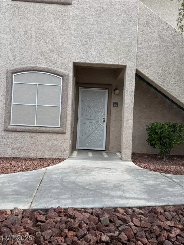 MLS: 2689249 Condo For Sale