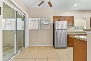 Photo #4: 2689260 Listing