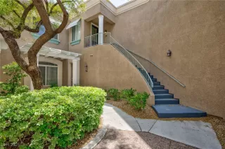 Photo #1: 2689264 Listing 