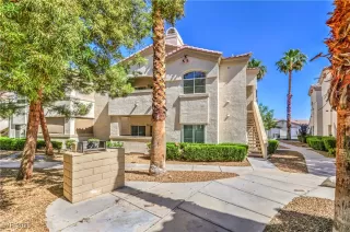 Photo #3: 2689288 Listing 