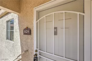 Photo #4: 2689288 Listing 