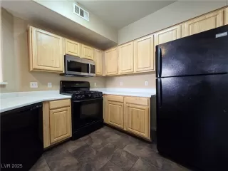 Photo #6: 2689294 Listing 